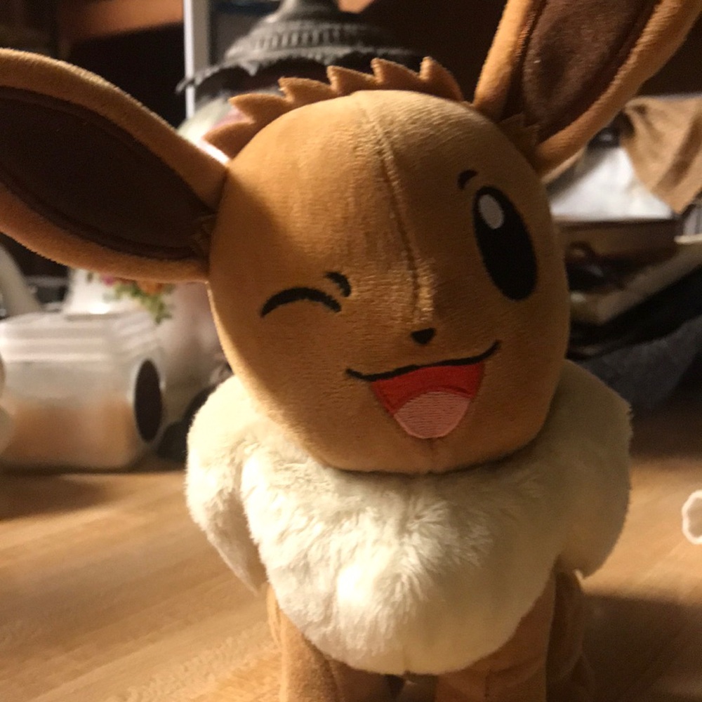 Pokémon eevee stuffed animal